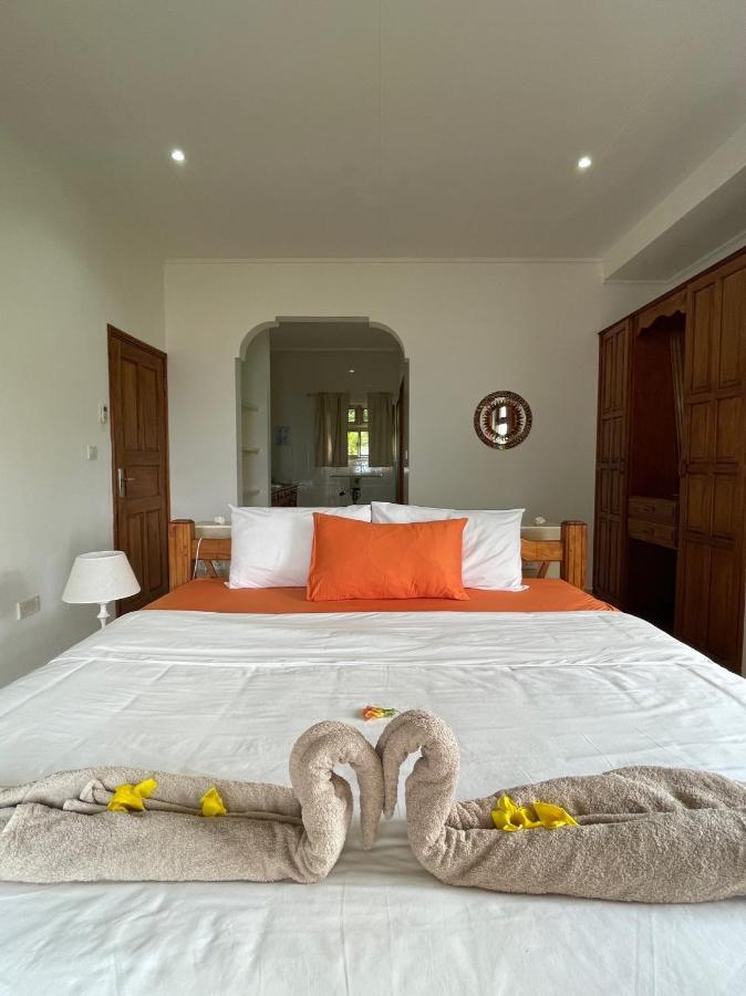 Jardin Marron Apartment เบเซนต์แอนน์ ภายนอก รูปภาพ