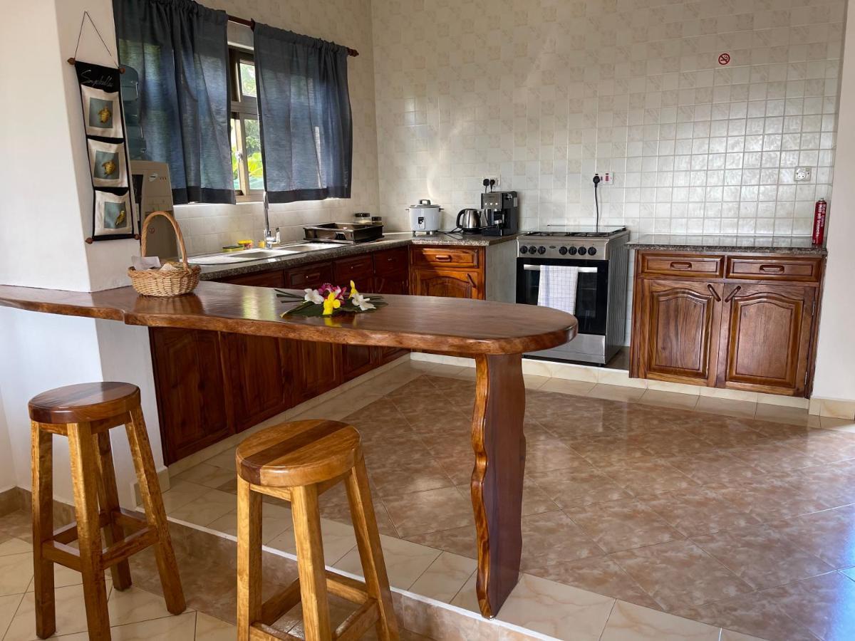 Jardin Marron Apartment เบเซนต์แอนน์ ภายนอก รูปภาพ